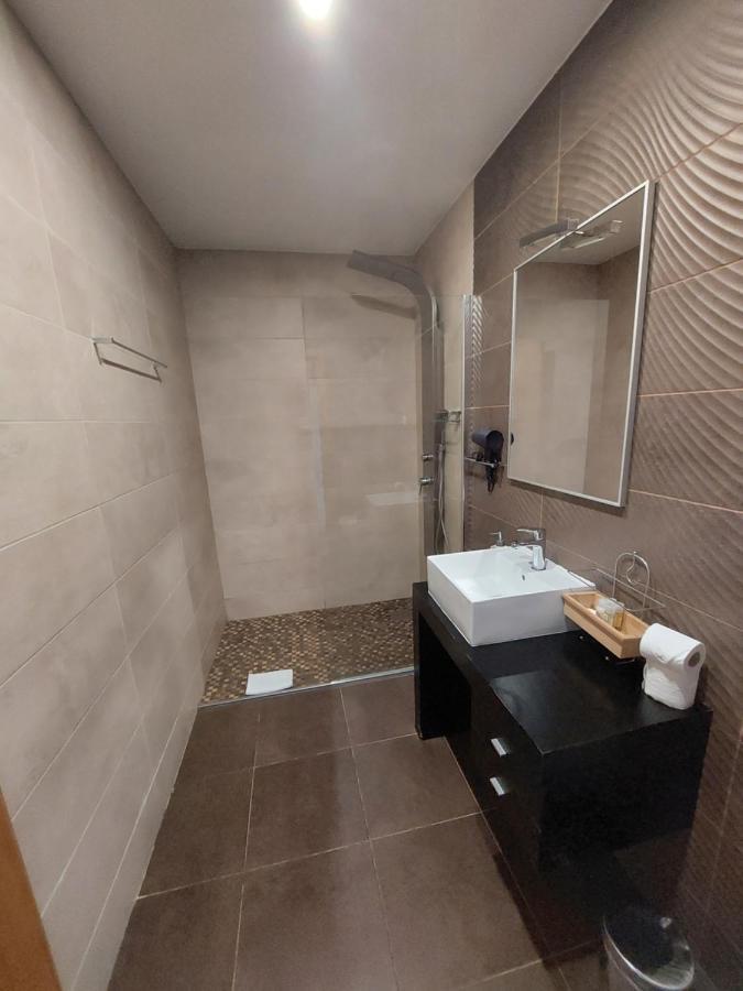 Готель Dobau Casas Вієйра-ду-Міню Екстер'єр фото